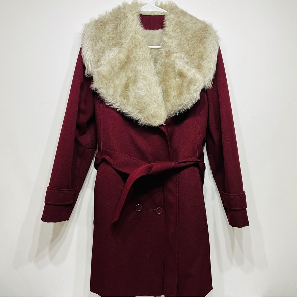 Vintage 1970s Betty Rose Burgundy Coat with Faux Fur Collar and Lining Belted Un